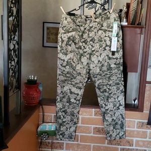 NWTS MOTO STYLE PANTS